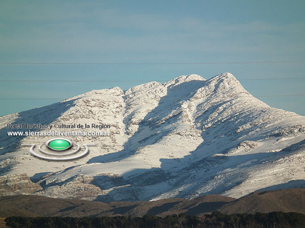 Nevadas en el Cerro Tres Picos