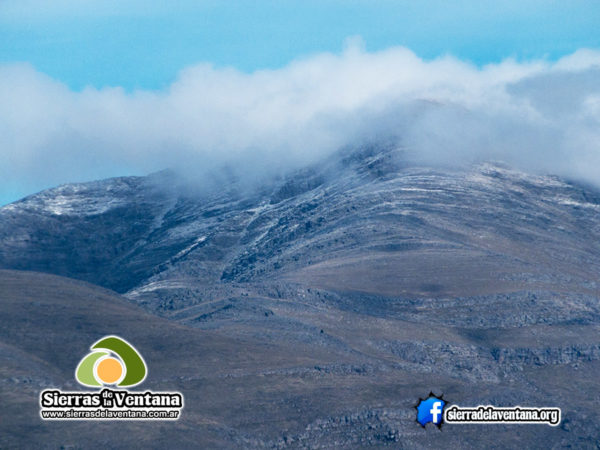 Nevadas en el Cerro Tres Picos