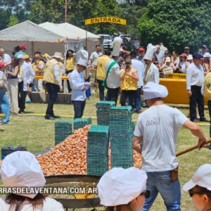 Fiesta de la Omelette Gigante