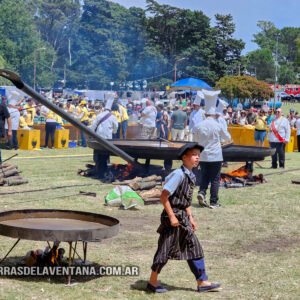 Fiesta de la Omelette Gigante