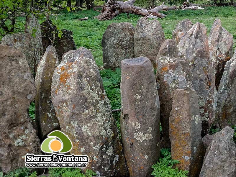 Menhires en Sierra de la Ventana