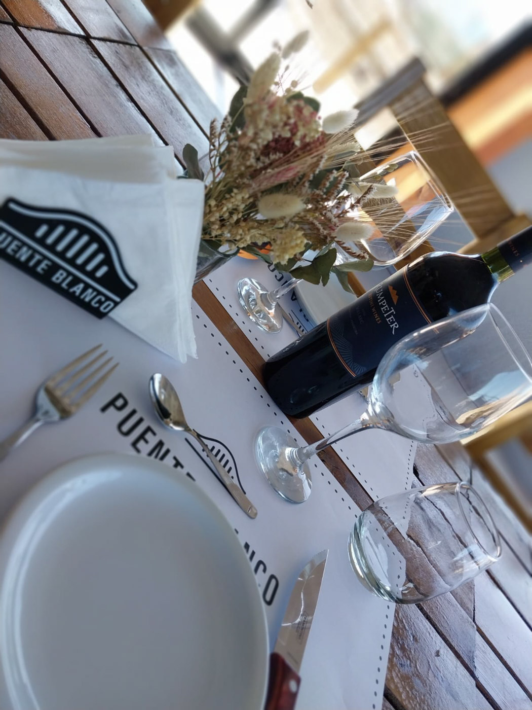 Puente Blanco Glamping Restaurant en Sierra de la Ventana