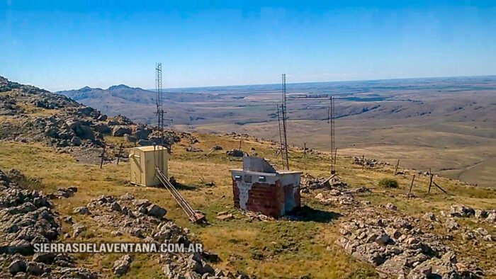 Repetidora Gral. SAN MARTÍN de Sierra de la Ventana en el Cerro Ventana